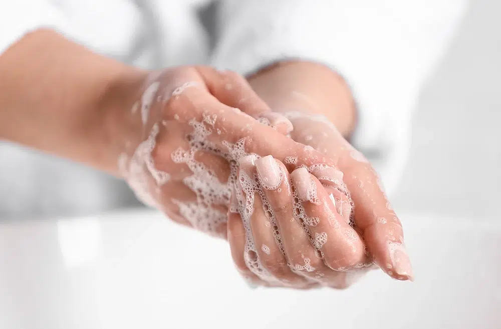 Keep your eyes healthy by washing your hands